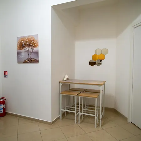 Bed & Breakfast Casa Aurora - Humanitas E Forum Assago 3*