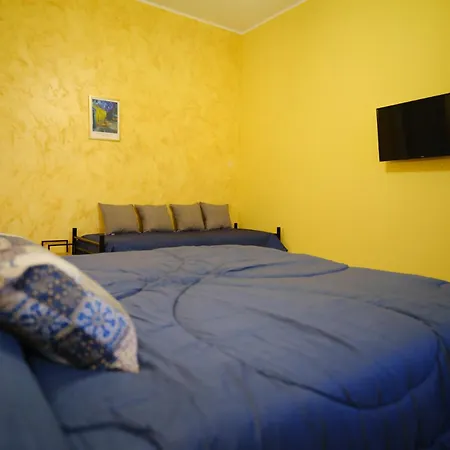Casa Aurora - Humanitas E Forum Assago Bed & Breakfast Rozzano