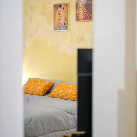 Casa Aurora Humanitas E Forum Assago Bed & Breakfast Rozzano