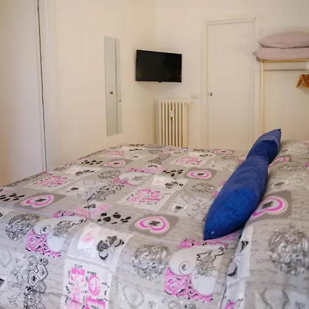 Casa Aurora Humanitas E Forum Assago Bed & Breakfast